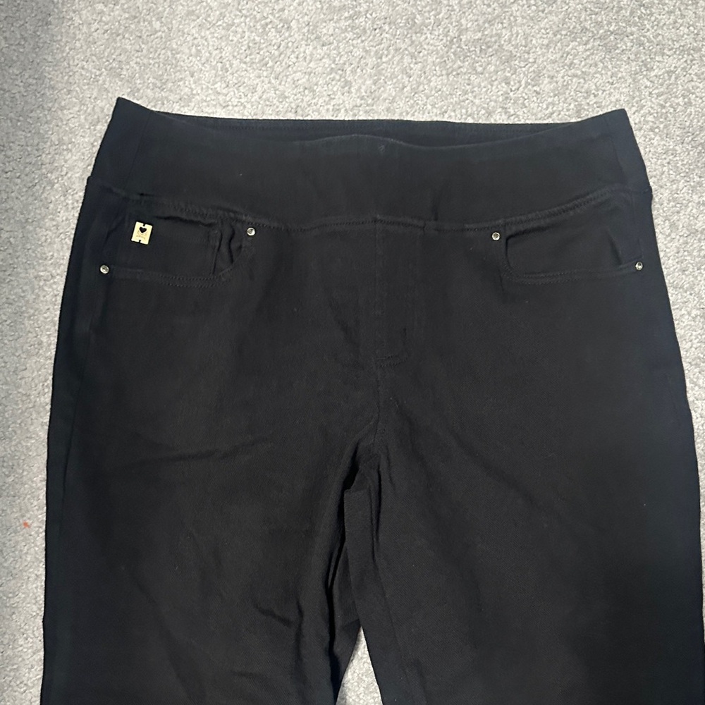 Belle by Kim Gravel Black Ankle Jeans - Picture 4 of 6